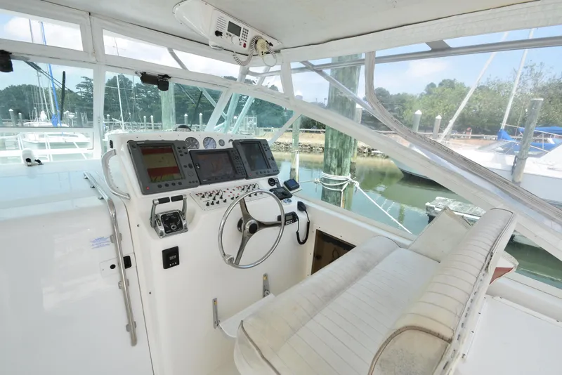 Slide: The Image of Cabo 35 Express 2001 - 13