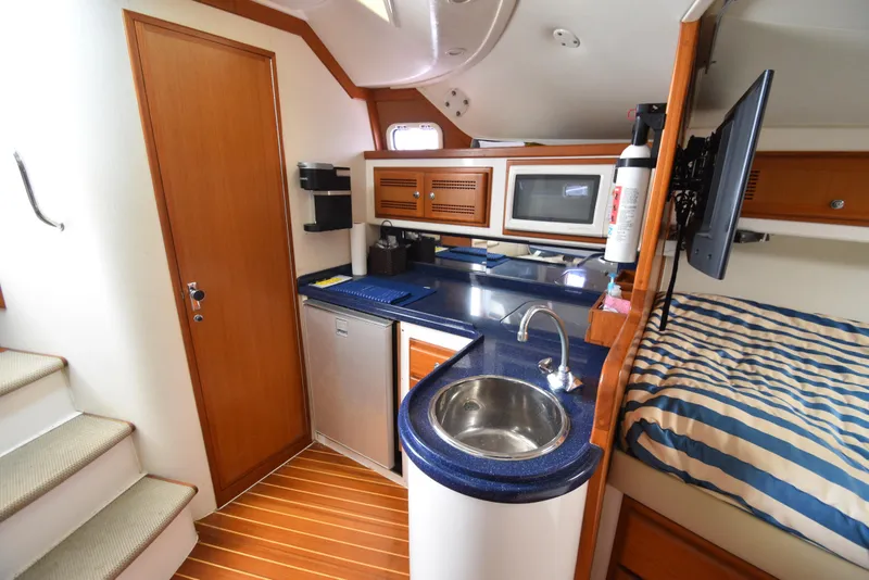 Slide: The Image of Cabo 35 Express 2001 - 7