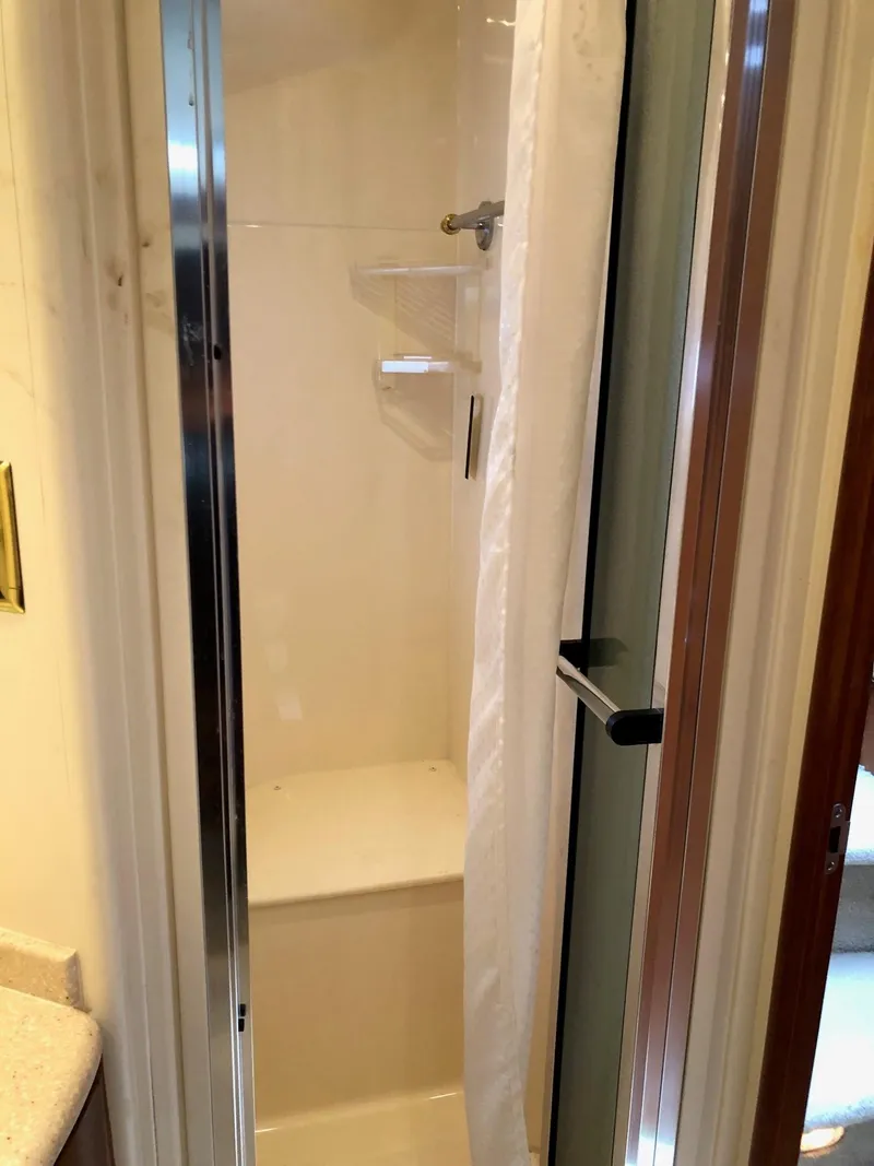 Slide: The Image of Shower stall in 1998 Carver 530 Voyager Pilothouse yacht. - 45