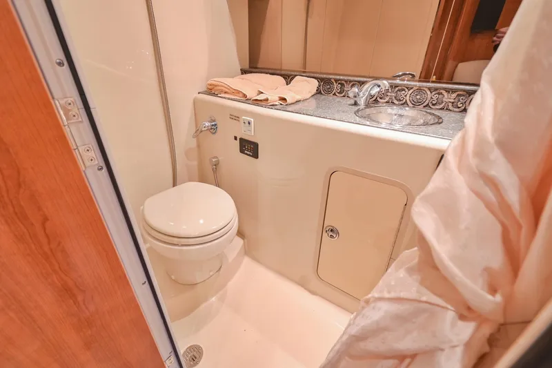 Slide: The Image of Cruisers Yachts 330 Express 2008 - 56