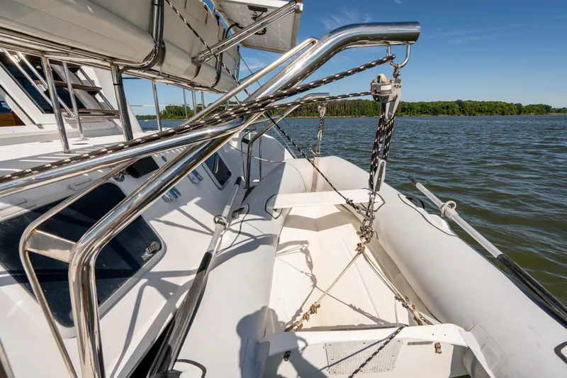 Slide: The Image of PDQ Power Catamaran MV/34 Passagemaker 2002 - 53