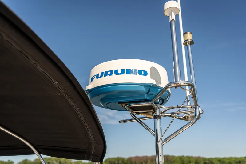 Slide: The Image of PDQ Power Catamaran MV/34 Passagemaker 2002 - 64