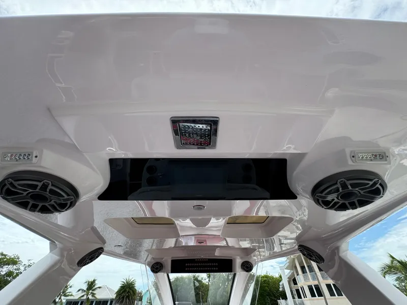 Slide: The Image of Deep Impact 399 boat interior ceiling with speakers, 2022 model. - 28