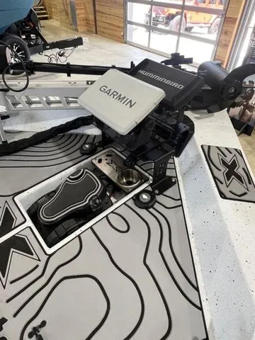 Slide: The Image of Xpress X19 PRO 2024 - 4