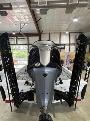 Slide: The Image of Xpress X19 PRO 2024 - 8