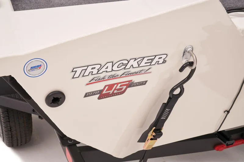 Slide: The Image of Tracker Pro Team 175 TF 2023 - 16
