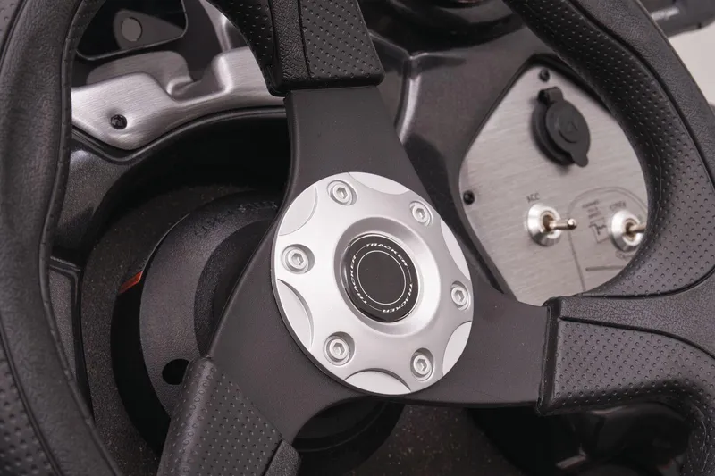 Slide: The Image of Tracker Pro Team 175 TF 2023 - 20