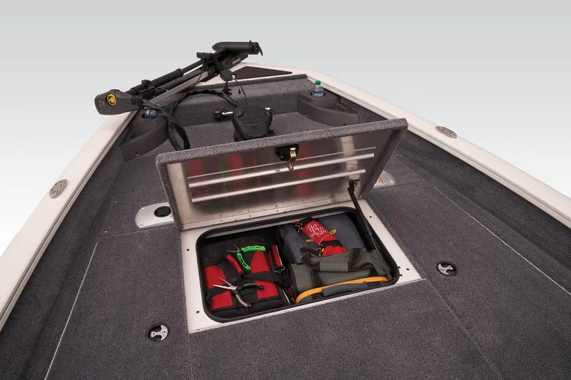 Slide: The Image of Tracker Pro Team 175 TF 2023 - 41