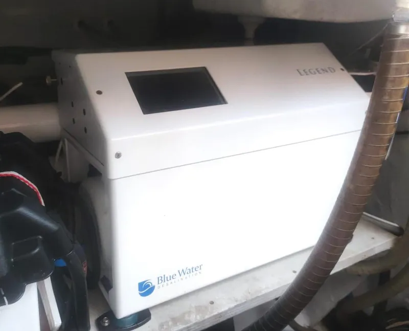 Slide: The Image of Lagoon 560 2012 - 127