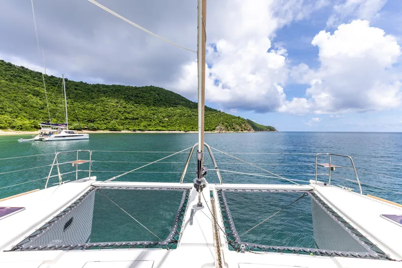 Slide: The Image of Lagoon 560 2012 - 51