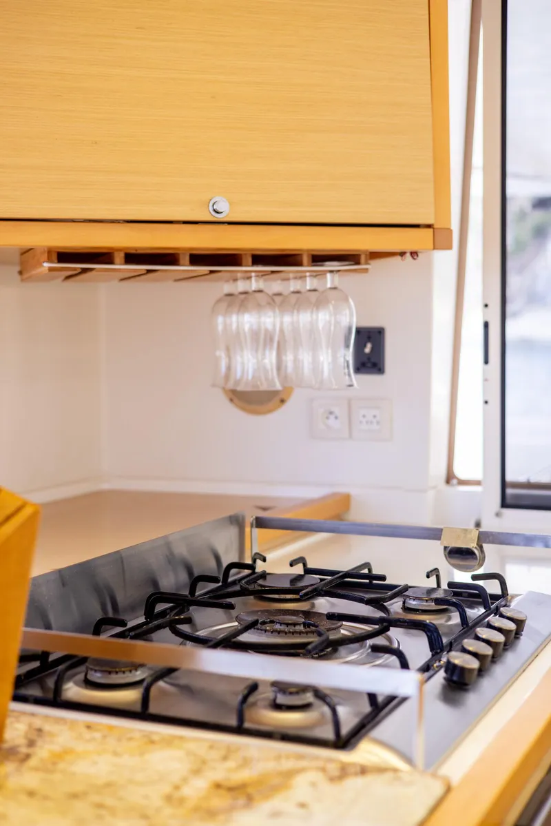 Slide: The Image of Lagoon 560 2012 - 57