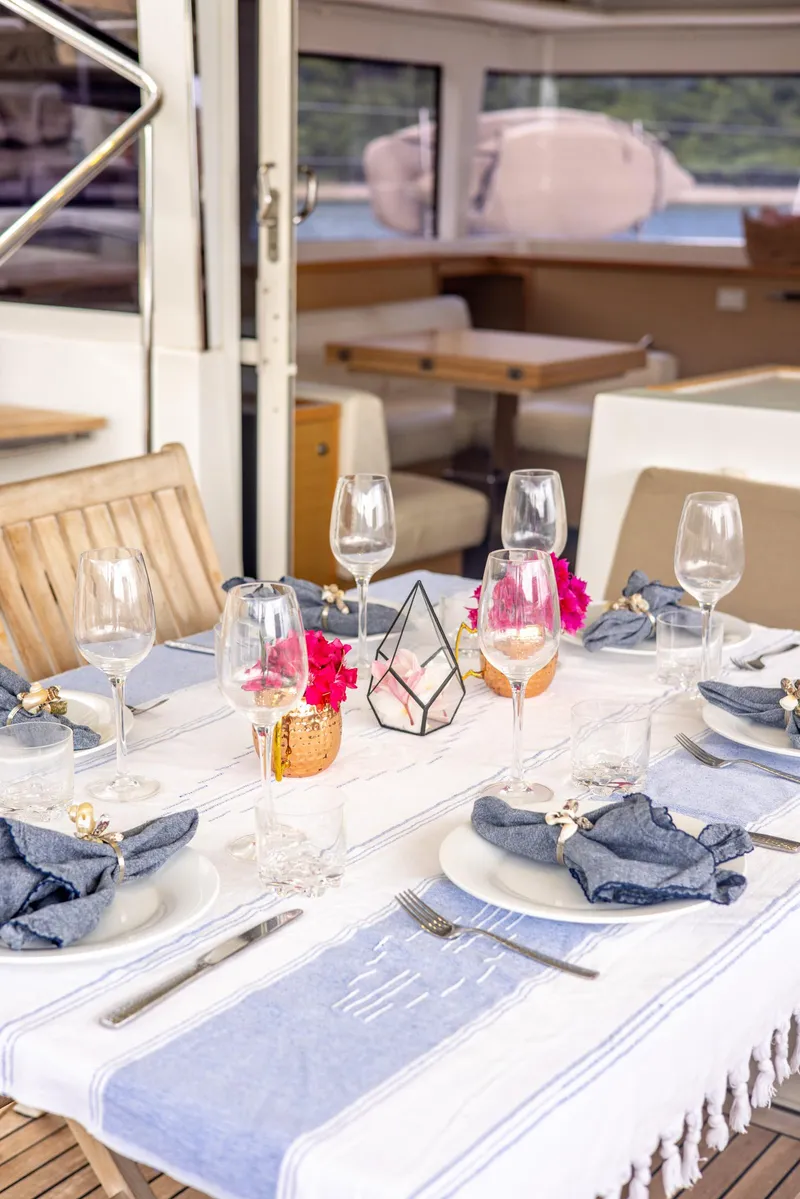 Slide: The Image of Lagoon 560 2012 - 62