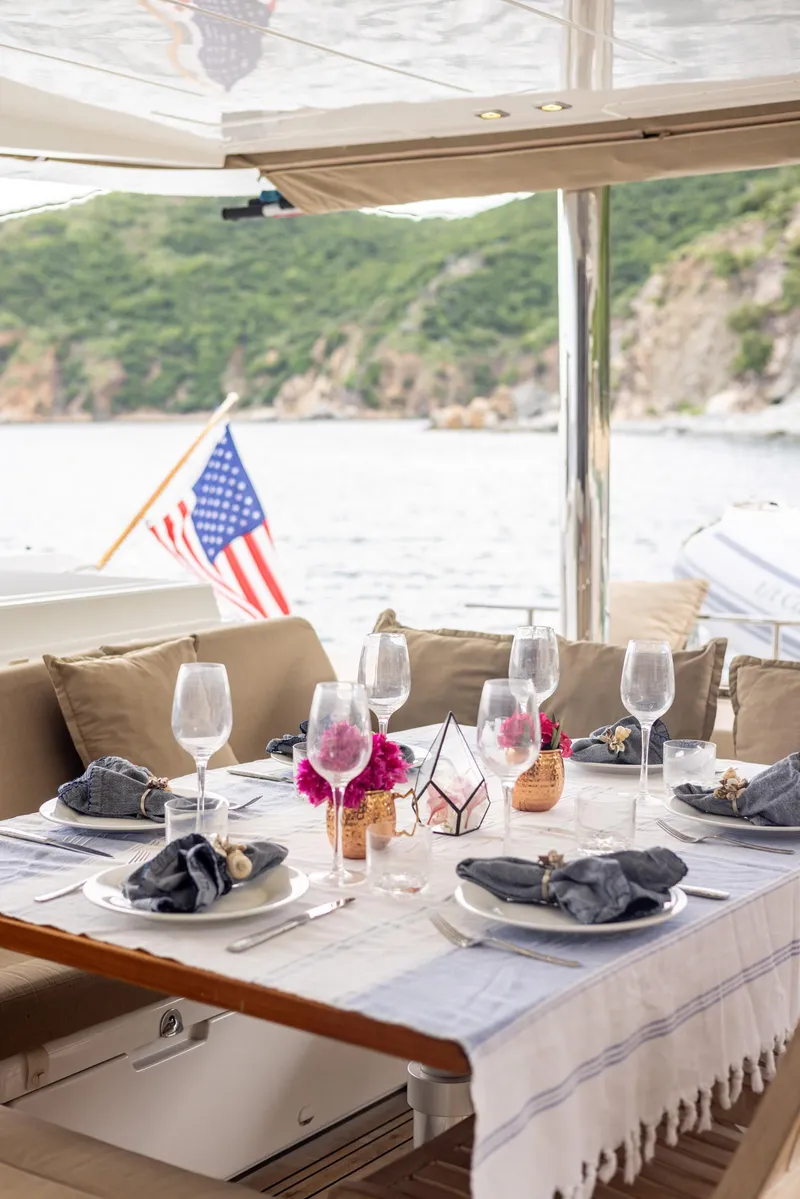 Slide: The Image of Lagoon 560 2012 - 63