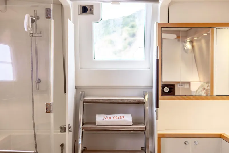 Slide: The Image of Lagoon 560 2012 - 79