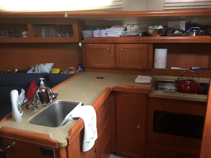 Slide: The Image of Hunter 31 2008 - 5