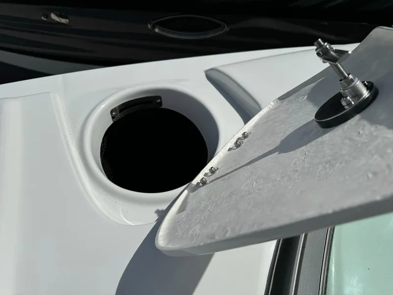 Slide: The Image of Crownline Boats 280 SS 2024 - 25