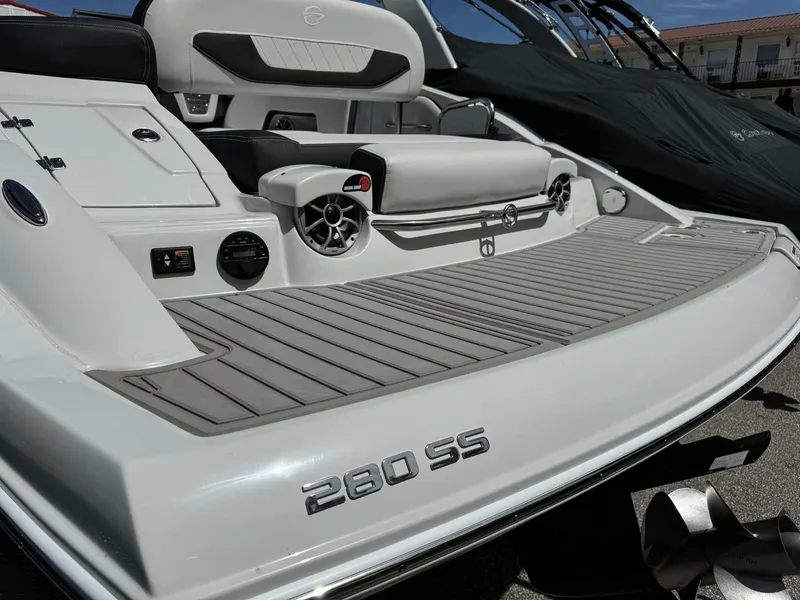 Slide: The Image of Crownline Boats 280 SS 2024 - 26