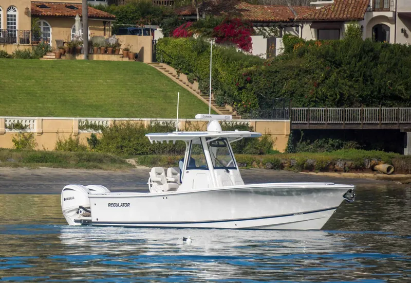 The Image of Regulator Marine 28 2023 - 0