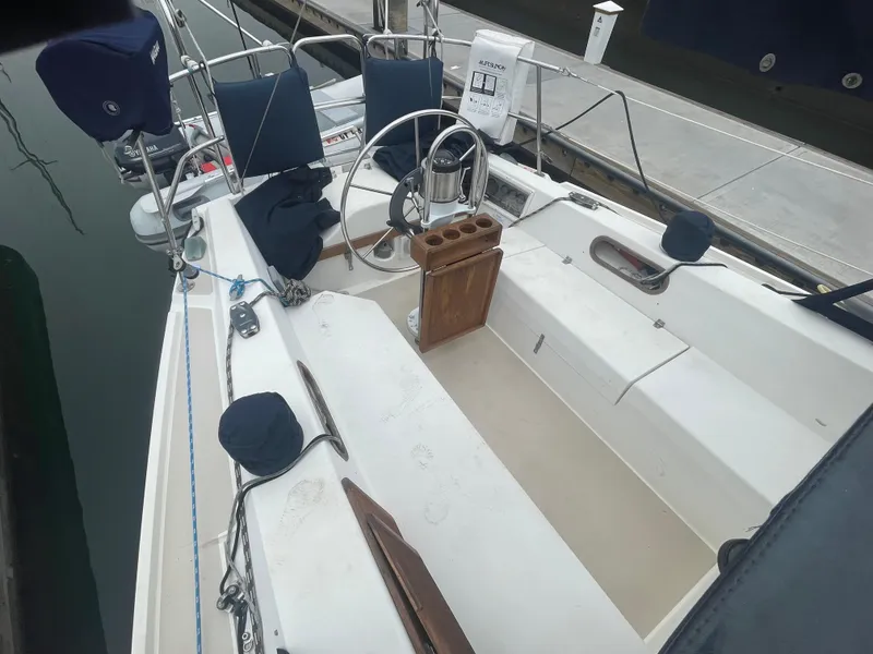 Slide: The Image of Catalina 34 MkII 1987 - 6