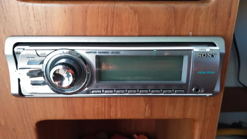 Slide: The Image of Sony marine stereo system in a 1999 Mainship 350 Trawler. - 40