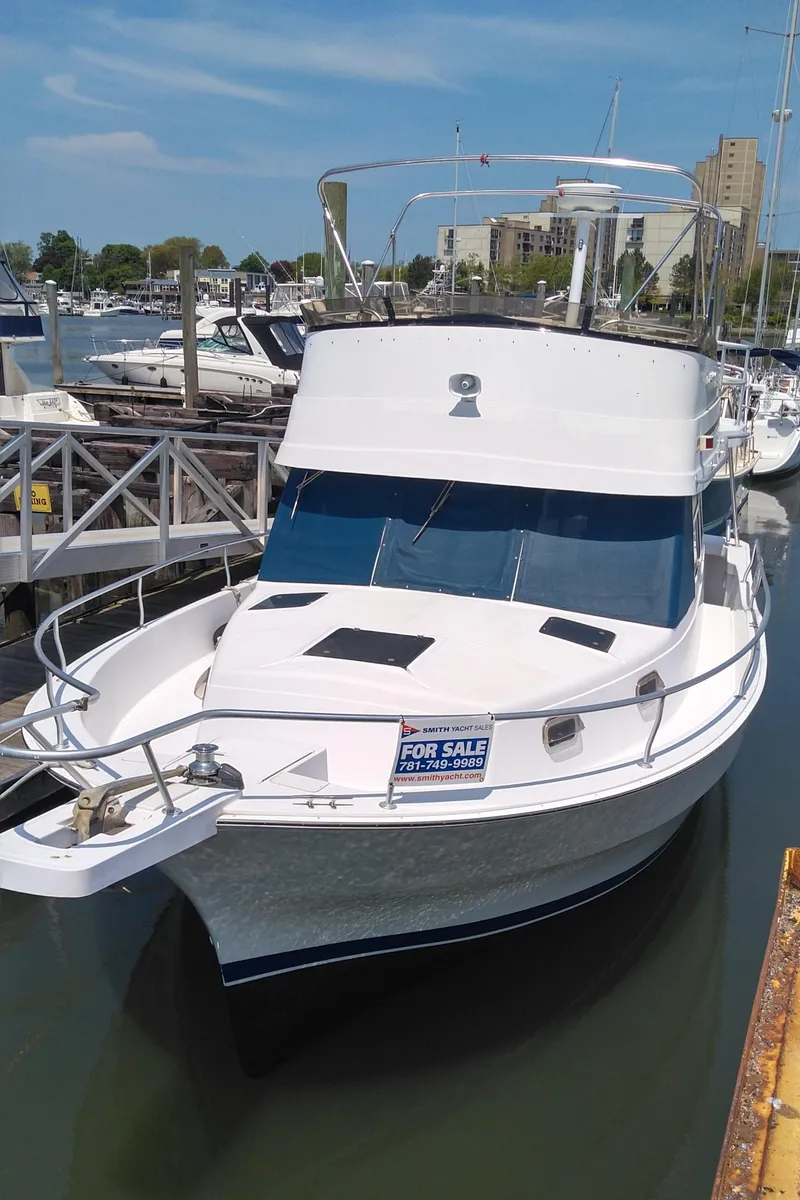 Slide: The Image of Mainship 350 Trawler 1999 - 79