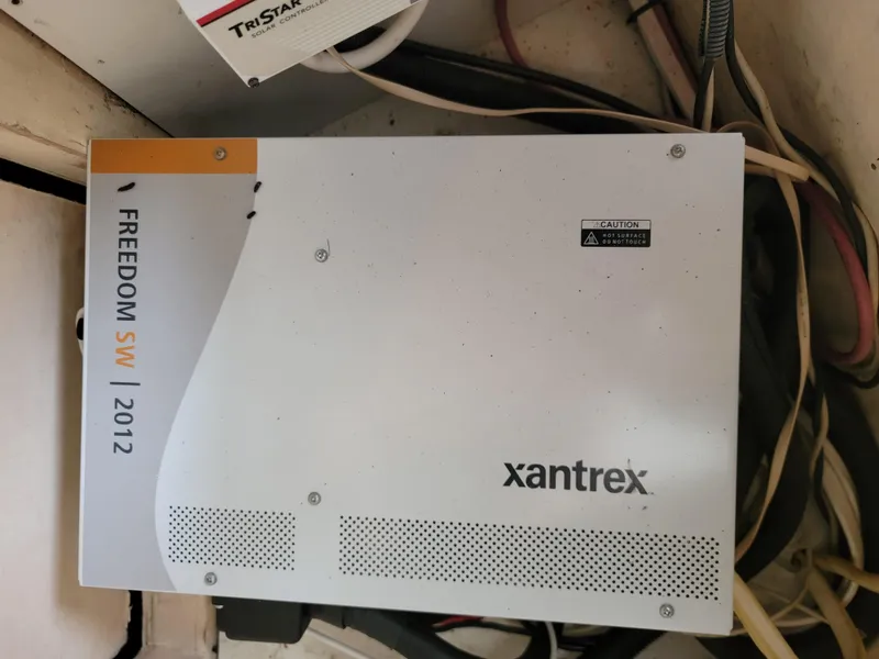 Slide: The Image of Lion Robertson & Caine Lion 46 2003 - 126