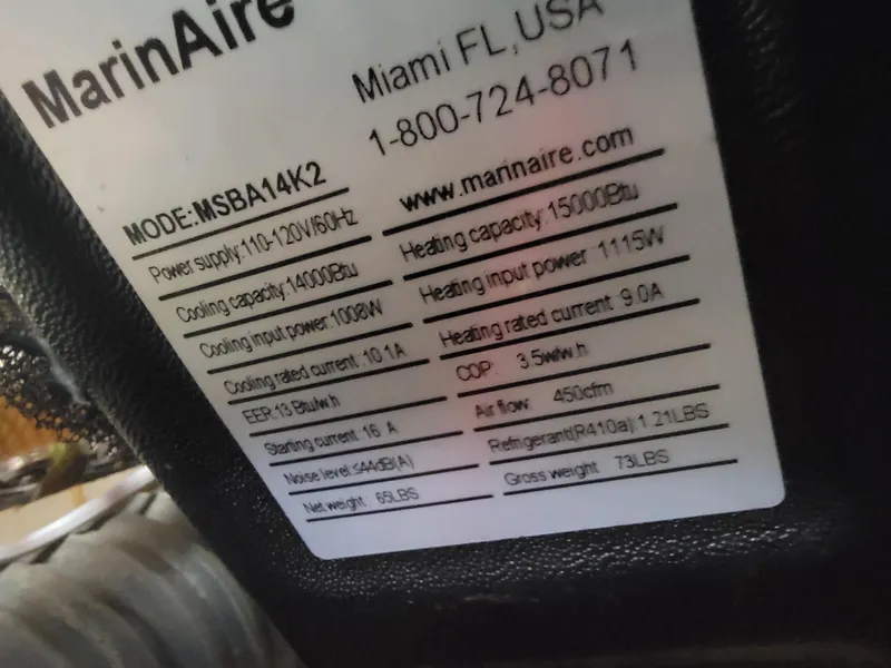 Slide: The Image of Lion Robertson & Caine Lion 46 2003 - 134