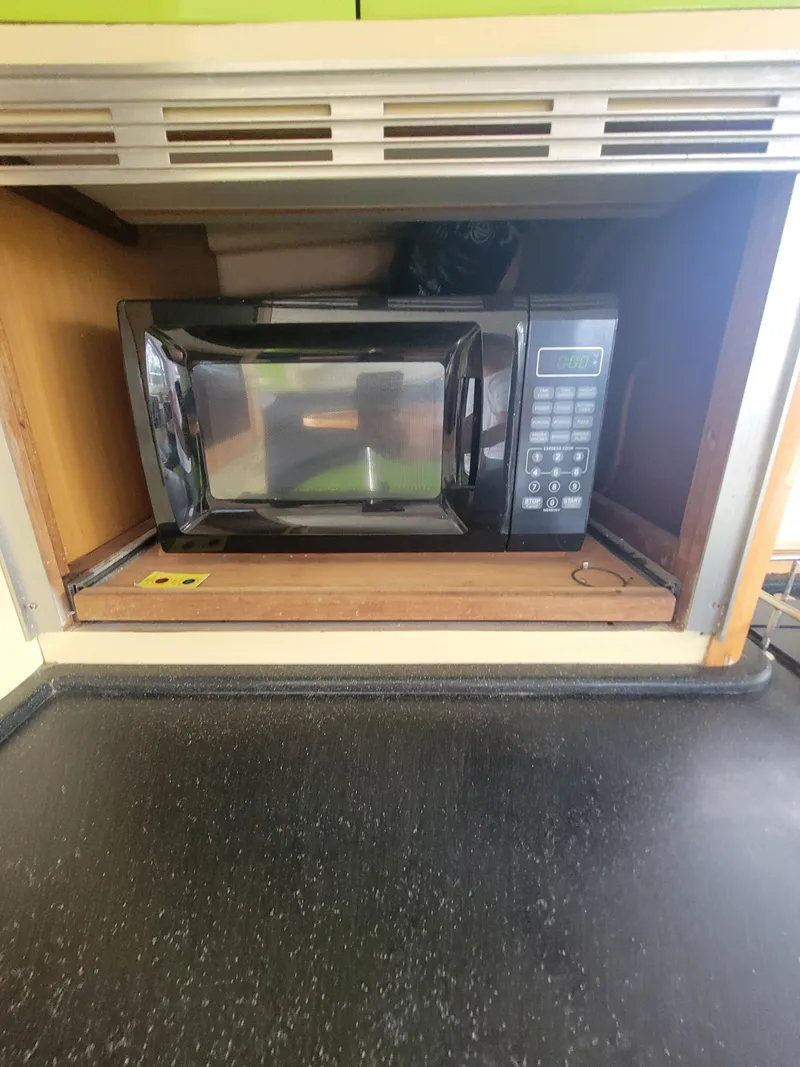 Slide: The Image of Lion Robertson & Caine Lion 46 2003 - 66