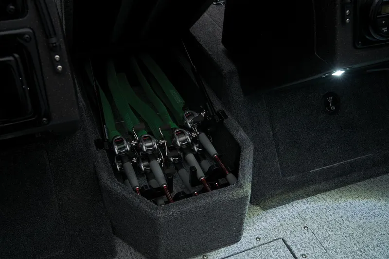 Slide: The Image of Tracker Targa V-18 Combo 2024 - 30