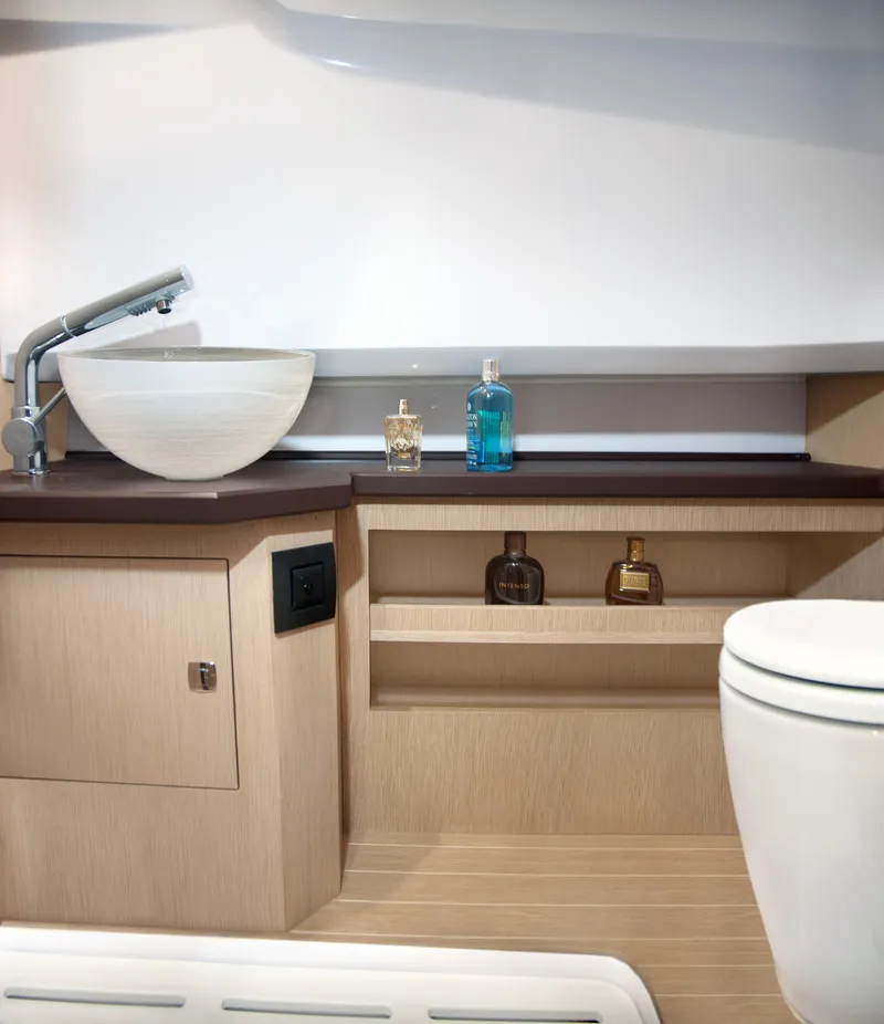Slide: The Image of Modern bathroom interior of Ranieri CAYMAN 38.0 EXECUTIVE 2025 yacht. - 32