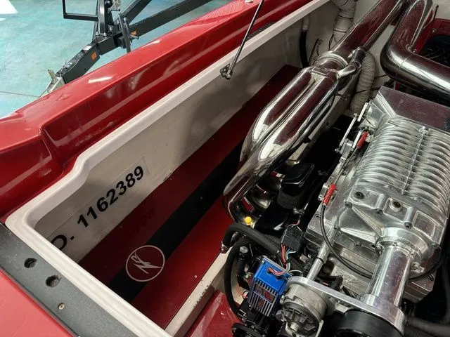 Slide: The Image of Donzi 38 ZR-Comp 2004 - 17