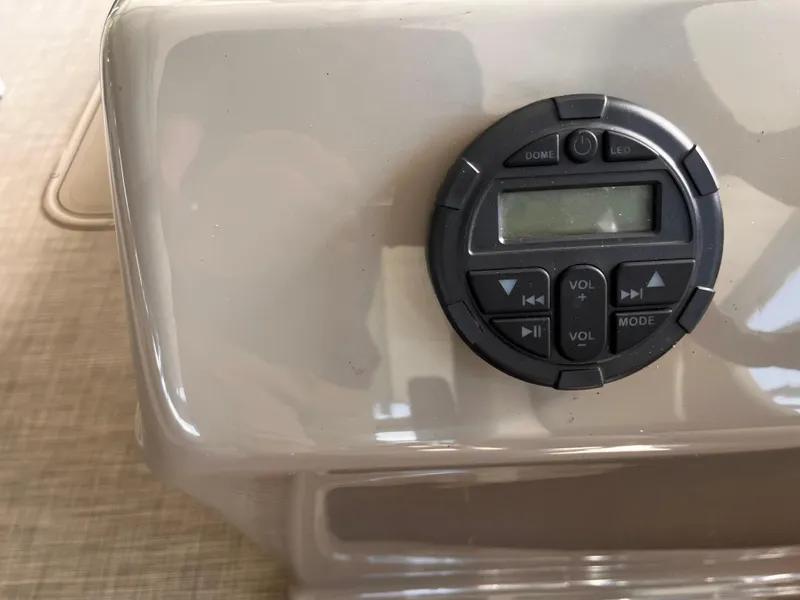 Slide: The Image of Stereo - 33