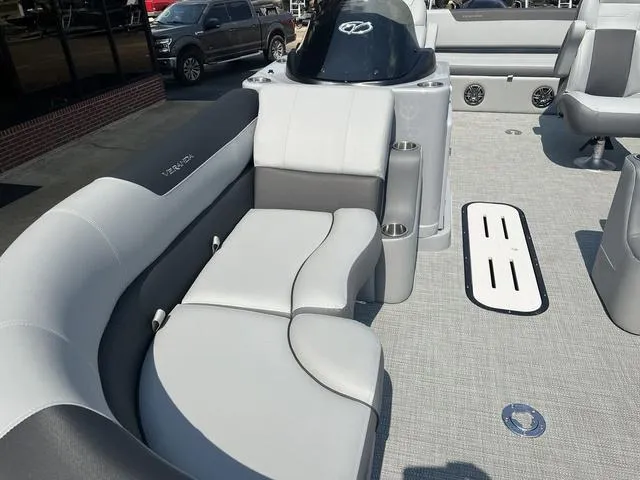 Slide: The Image of Veranda VR22VLC Luxury Tri-Toon 2025 - 11