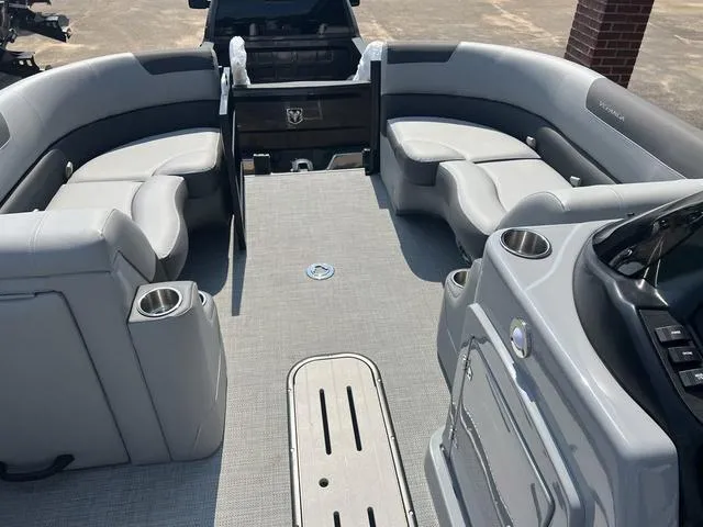 Slide: The Image of Veranda VR22VLC Luxury Tri-Toon 2025 - 21