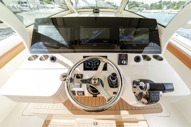 Slide: The Image of Scout 420 LXF 2020 - 57