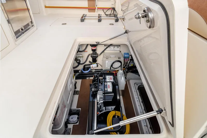 Slide: The Image of Scout 420 LXF 2020 - 80