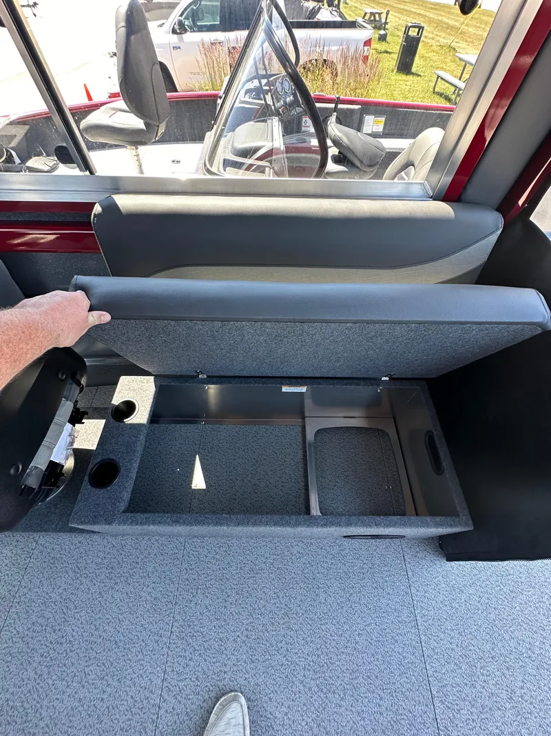 Slide: The Image of 2024 Spartan 220 Maximus boat interior storage compartment. - 40