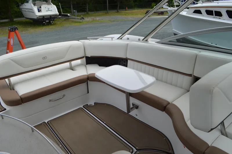 Slide: The Image of Cobalt 302 - Cockpit Table - 17