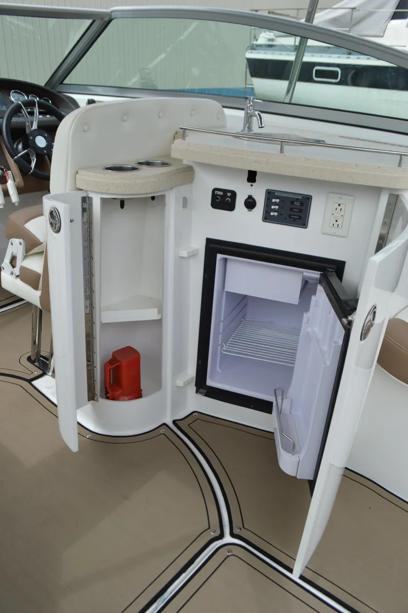 Slide: The Image of Cobalt 302 - Refrigeration and Storage - 21