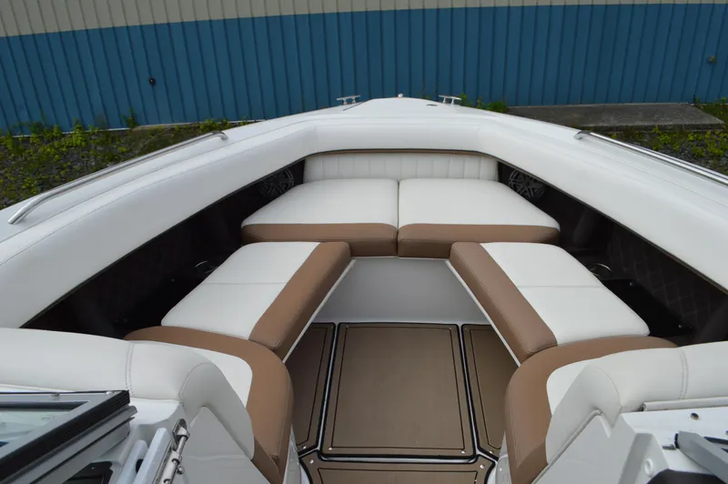 Slide: The Image of Cobalt 302 - Bow Seating (2) - 35