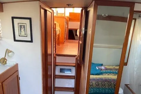 Slide: The Image of Grand Banks 42 Classic 1969 - 70