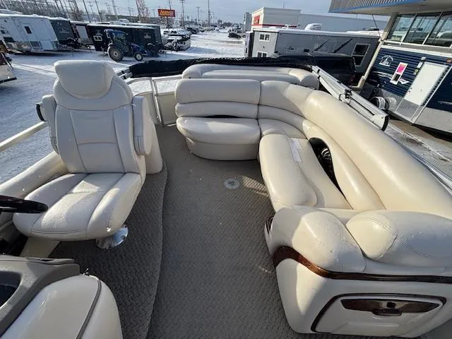 Slide: The Image of 2008 Sun Tracker PARTY BARGE 22 Regency Edition with spacious seating and elegant interior design. - 13