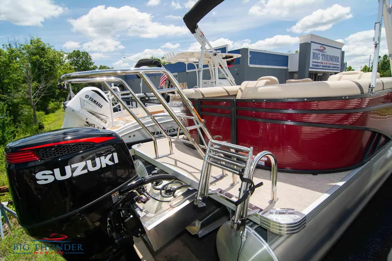 Slide: The Image of 2023 Crest CLASSIC LX 240 SLC pontoon boat with Suzuki outboard motor. - 4