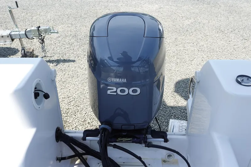 Slide: The Image of Yamaha 200 outboard motor on 1999 Pro-Line 221 Walk boat. - 20