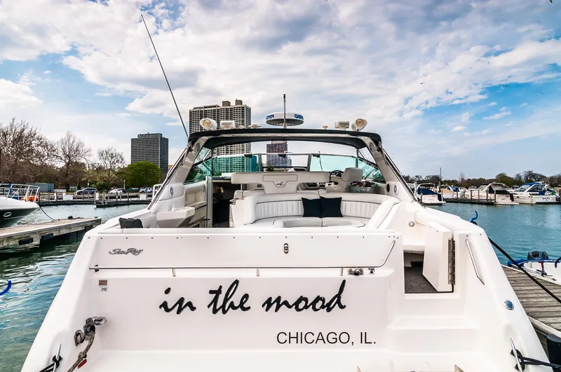 Slide: The Image of 1994 Sea Ray 500 Sundancer yacht docked in Chicago marina. - 23