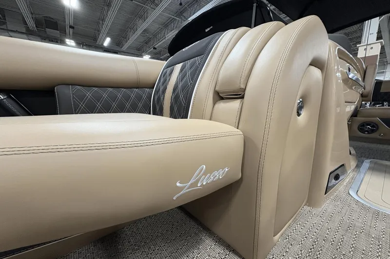 Slide: The Image of Barletta LUSSO23UC 2025 - 11