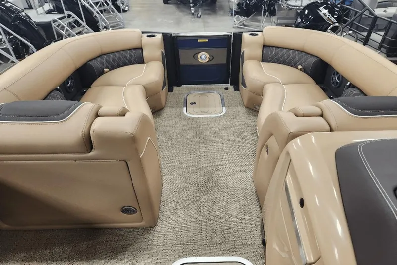 Slide: The Image of Barletta LUSSO23UC 2025 - 13