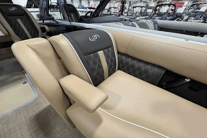 Slide: The Image of Barletta LUSSO23UC 2025 - 15