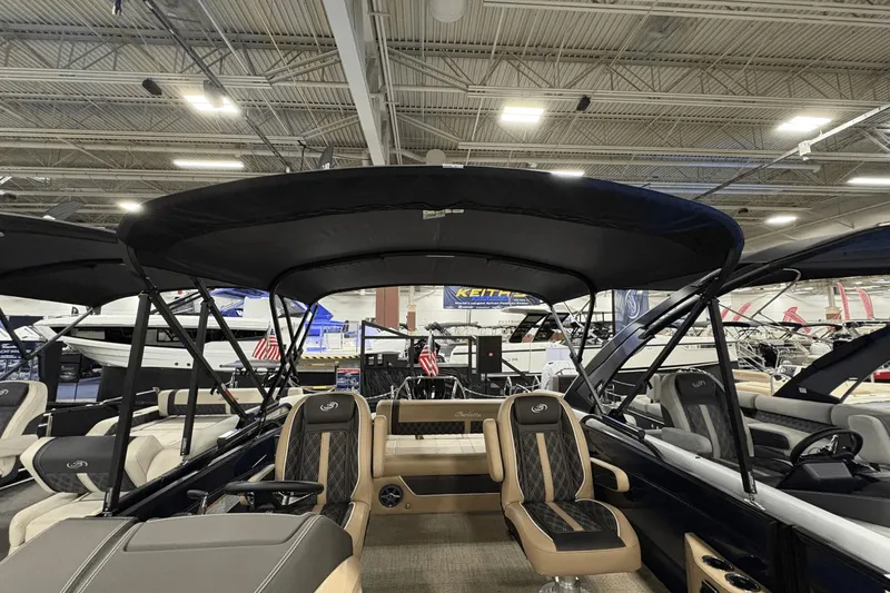 Slide: The Image of Barletta LUSSO23UC 2025 - 7