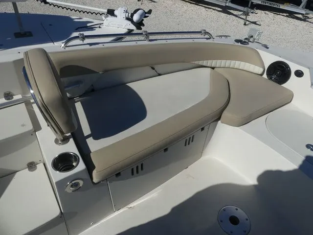 Slide: The Image of Stingray 212 SC 2016 - 14